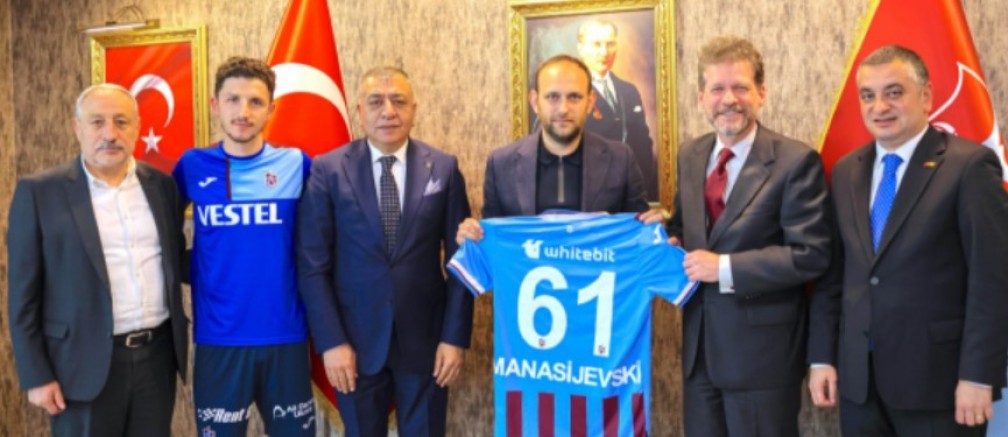 Makedon Büyükelçi Jovan Trabzonsporu ziyaret etti